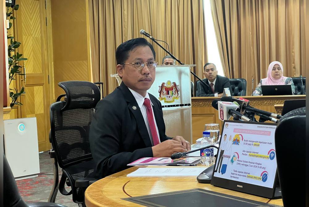 Azman during a press conference at the Education Ministry on Monday.