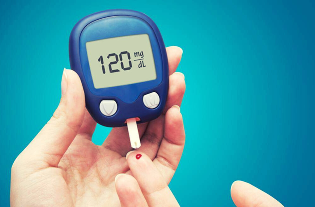 Hospital Canselor Tuanku Muhriz UKM senior consultant endocrinologist Professor Dr Norlaila Mustafa emphasised that diabetics can generally fast during Ramadan, as long as it does not endanger their health. Photo: Canva