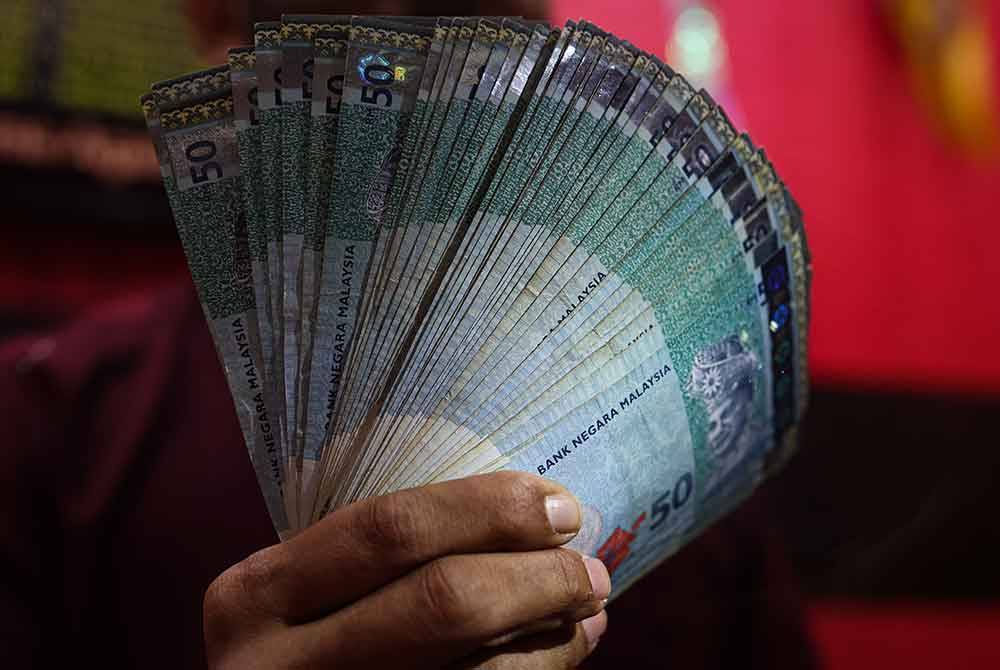 At 8am, the local note appreciated to 4.2705/2920 versus the greenback from Thursday’s close of 4.2795/2870.